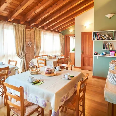 Roccat Отель типа 